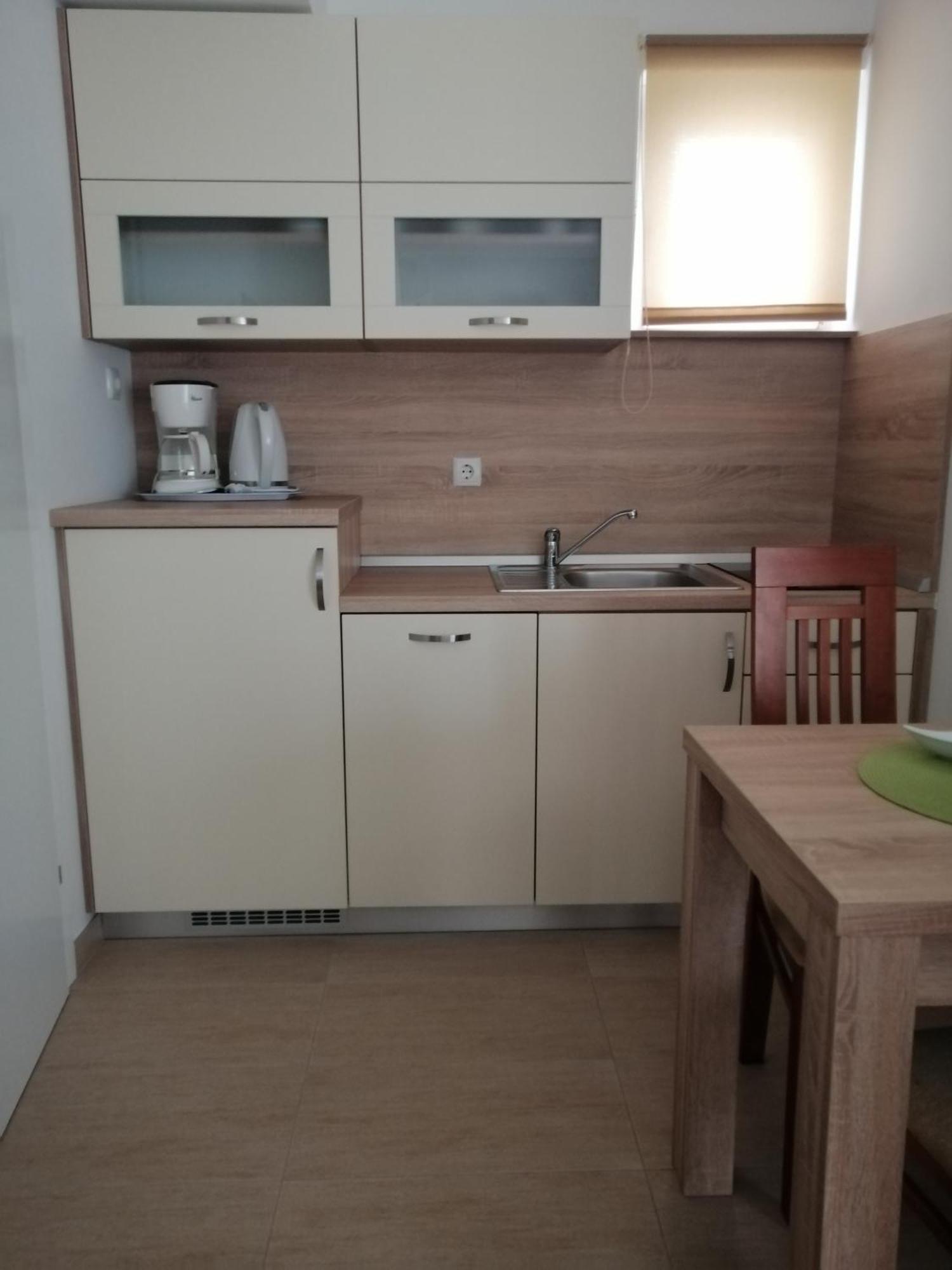 Apartman Branka Rab Town Ngoại thất bức ảnh
